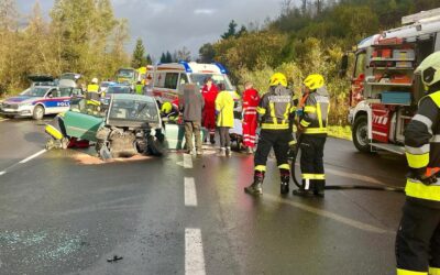 Verkehrsunfall mit verletzter Person B115